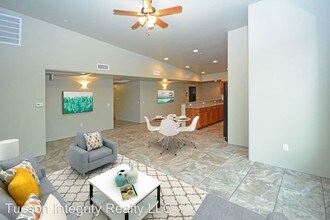 50 N Mountain Ave in Tucson, AZ - Building Photo - Building Photo