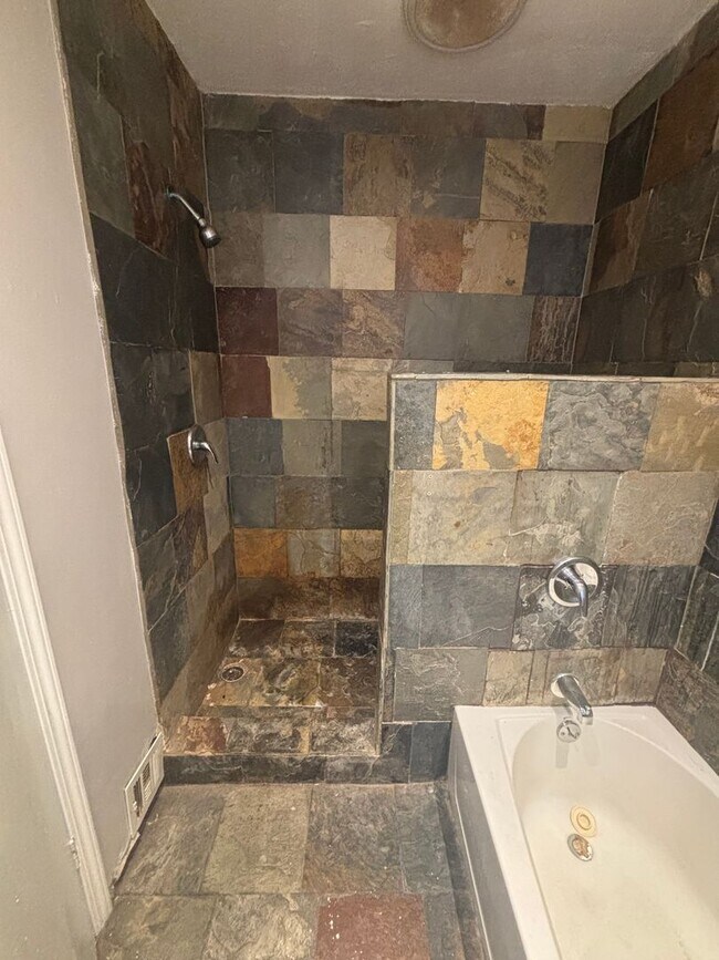 3470 E 125th St in Cleveland, OH - Building Photo - Building Photo