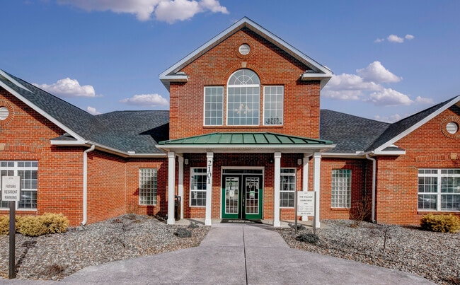 The Village on Sixth Avenue | Student Housing in Huntington, WV - Building Photo - Building Photo
