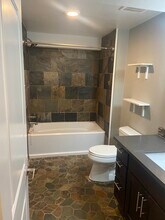 3901 N Kiska St, Unit B in Portland, OR - Building Photo - Building Photo