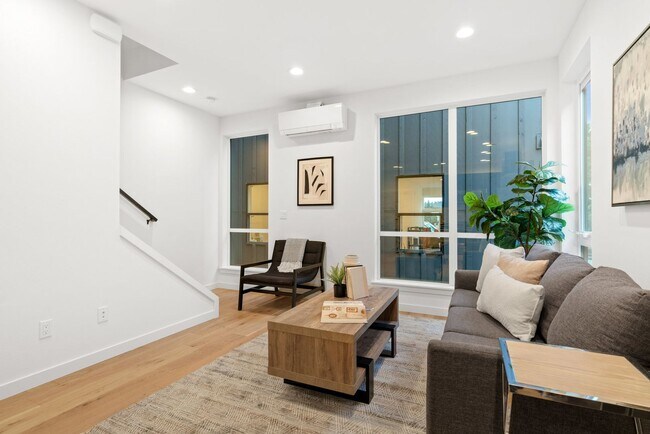 6232 Stanley Ave S in Seattle, WA - Building Photo - Building Photo