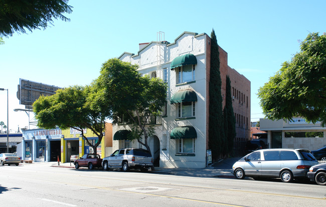 615 S Glendale Ave in Glendale, CA - Foto de edificio - Building Photo