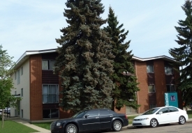 Confederation Place in Edmonton, AB - Building Photo