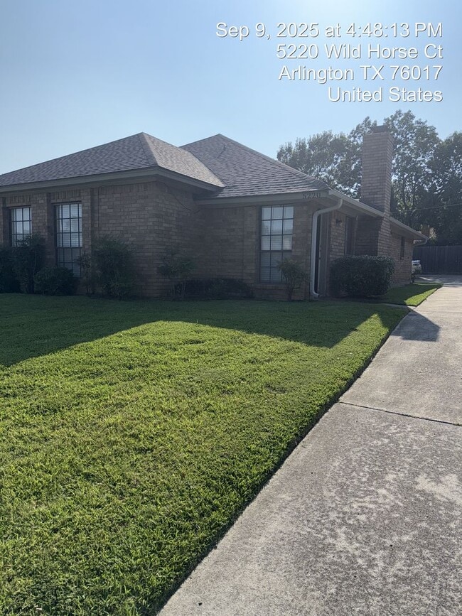 property at 5220 Wild Horse Ct