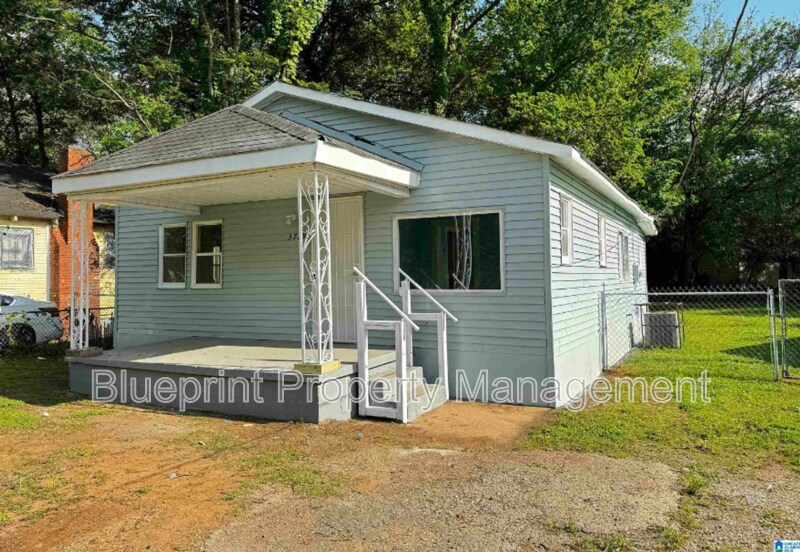 3729 Pine Ave SW in Birmingham, AL - Building Photo