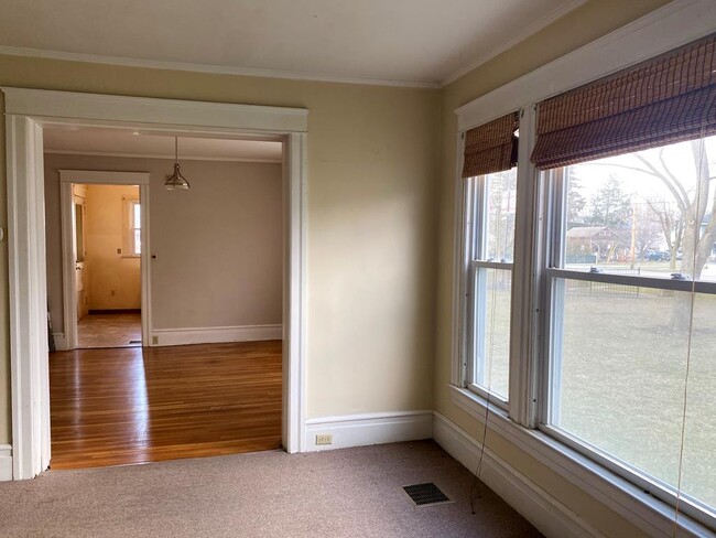 property at 306 Steuben St