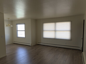 2840 Telequana Dr, Unit 2840 Telequana 1 in Anchorage, AK - Building Photo - Building Photo
