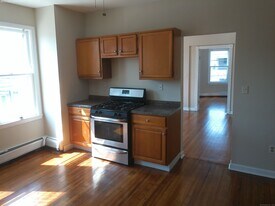 2343 Barnum Ave in Stratford, CT - Building Photo