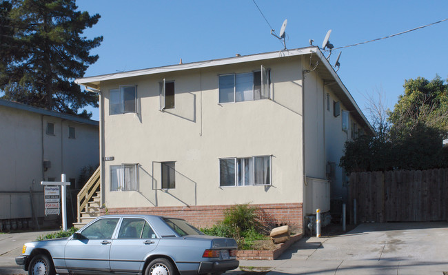 491 Leigh Ave in San Jose, CA - Foto de edificio - Building Photo