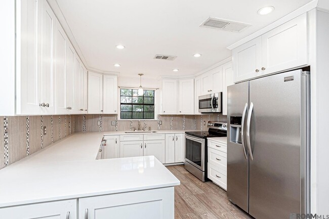 15848 Maison Orleans Ct in Baton Rouge, LA - Building Photo - Building Photo