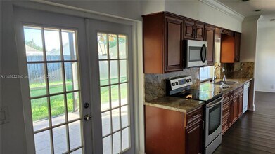 3 Forest Hills Ln in Boca Raton, FL - Building Photo - Building Photo