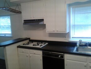 209 E Montgomery Ave in Hatboro, PA - Building Photo - Building Photo