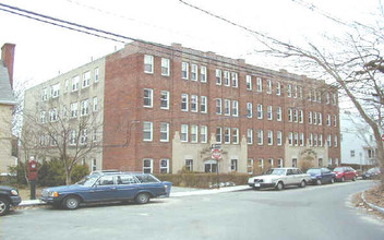 23-27 Lanark Rd in Brighton, MA - Building Photo - Building Photo