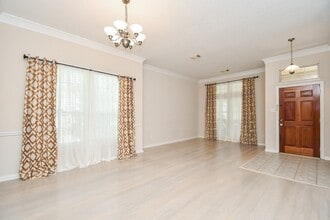 7835 Stone Oak Ct in Houston, TX - Building Photo - Building Photo