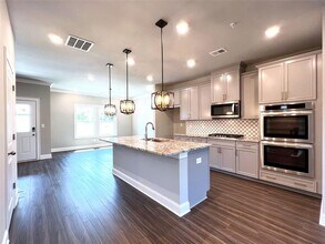 339 Lincoln St in Woodstock, GA - Building Photo - Building Photo