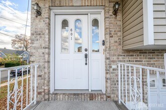 601 St Marks St in Linden, NJ - Building Photo - Building Photo
