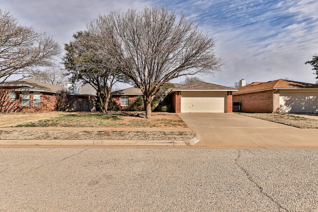 2308 89th St in Lubbock, TX - Building Photo