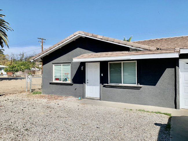 16510 Lakeshore Dr in Lake Elsinore, CA - Building Photo - Building Photo