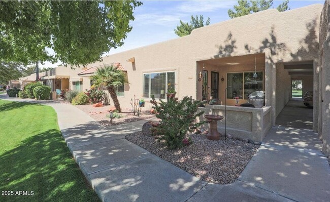 14300 W Bell Rd in Surprise, AZ - Building Photo - Building Photo