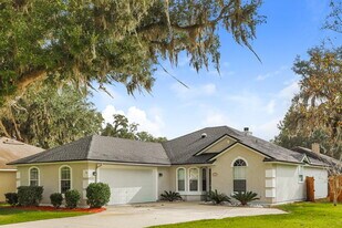 2965 Golden Pond Blvd in Orange Park, FL - Building Photo