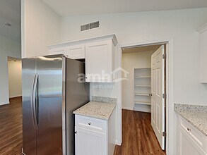 3033 W Quail Ave in Phoenix, AZ - Building Photo - Building Photo