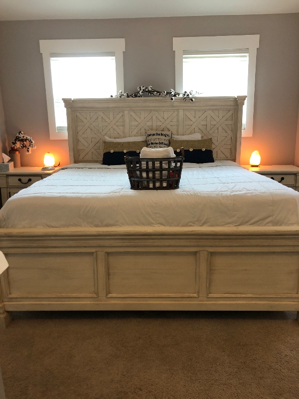 property at 2945 Alabama Dr