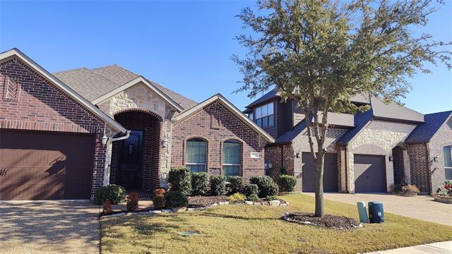 113 Chelsea Ct in Lewisville, TX - Building Photo