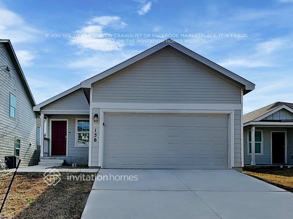 156 Parish Ln in New Braunfels, TX - Building Photo