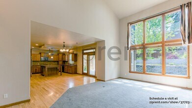 5606 E 14th Ave in Spokane Valley, WA - Building Photo - Building Photo