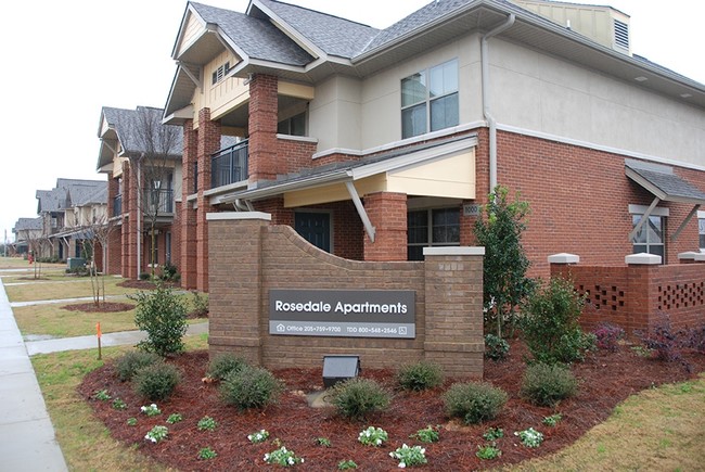 Rosedale Apartments in Tuscaloosa, AL - Building Photo - Building Photo