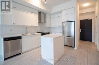 55 Duke St W in Kitchener, ON - Building Photo - Building Photo