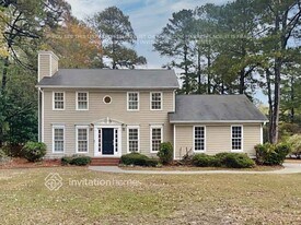 2536 Ashworth Lake Rd in Snellville, GA - Building Photo