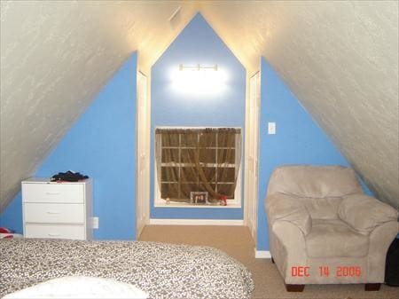 415 W Pittsburgh St, Unit 1 in Greensburg, PA - Foto de edificio - Building Photo