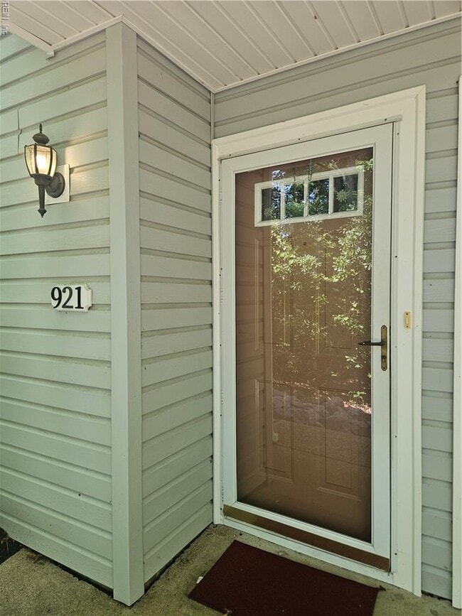 property at 921 Whistling Swan Dr