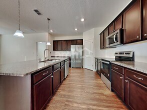 1276 Tan Tara Trail in Jacksonville, FL - Building Photo - Building Photo