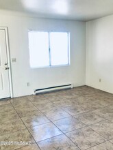 3817 S Queen Palm Dr in Tucson, AZ - Foto de edificio - Building Photo