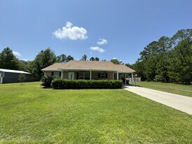 37333 Ingham Rd in Hilliard, FL - Building Photo