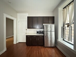 1407 W Erie St in Chicago, IL - Building Photo - Building Photo