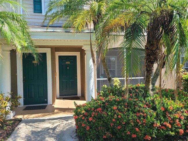 8932 Manor Loop