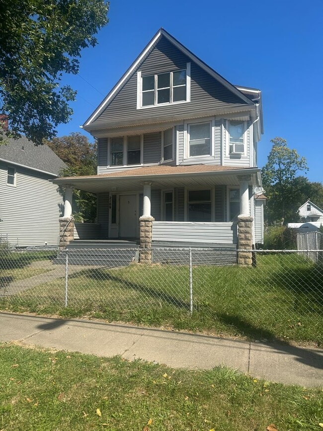 property at 2109 W 98th St