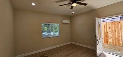 1515 Monica Ct in Santa Maria, CA - Building Photo - Building Photo