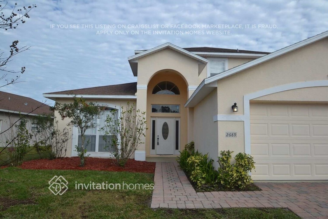 2689 Patrician Cir in Kissimmee, FL - Building Photo