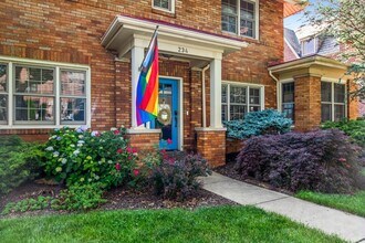 234 Outlook Dr in Pittsburgh, PA - Building Photo - Building Photo