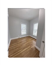 14 Mt Everett St in Boston, MA - Building Photo - Building Photo