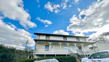 342 Old Gray Station Rd in Johnson City, TN - Building Photo - Building Photo