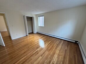 95 Gardner St, Unit 11 in Boston, MA - Building Photo - Building Photo