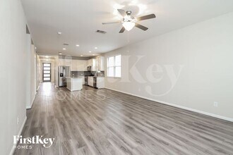 6818 Gusty Plain in San Antonio, TX - Building Photo - Building Photo