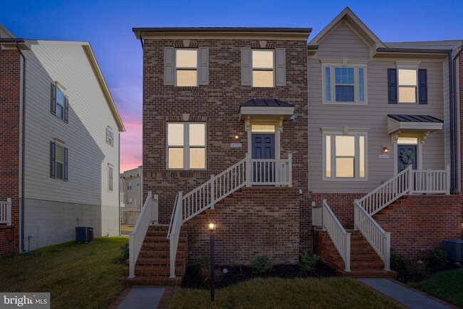 18187 Red Mulberry Rd in Dumfries, VA - Building Photo - Building Photo