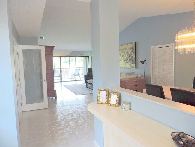 6761 Montego Bay Blvd in Boca Raton, FL - Building Photo - Building Photo