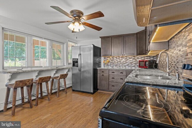 122 E Richardson Ave in Langhorne, PA - Building Photo - Building Photo
